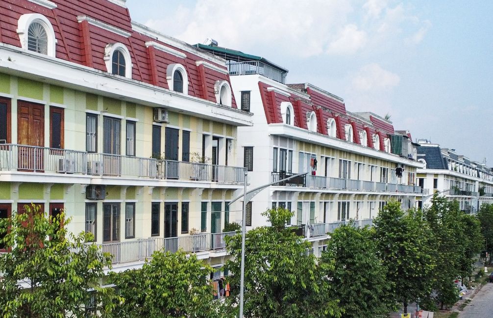 Cho thuê gấp nhà liền kề KĐT Phú Lương, căn góc hướng Tây, DT 82m2 giá tốt